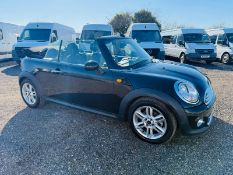 ** ON SALE ** Mini Cooper 1.6 ( Petrol ) Convertible 2011 '61 Reg' - ULEZ Complaint
