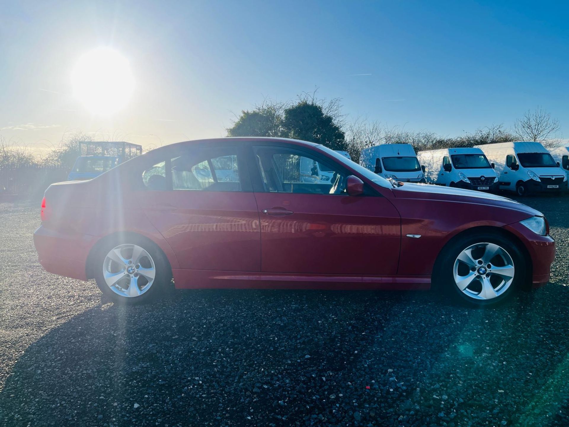 BMW 2.0 320D 3 Series Efficient Dynamics 2011 '11 Reg' A/C - Saloon - Image 10 of 42