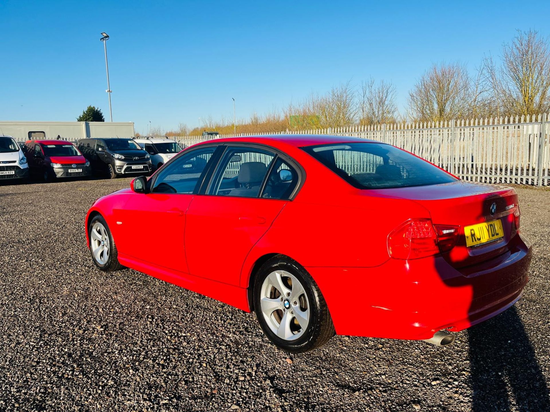 BMW 2.0 320D 3 Series Efficient Dynamics 2011 '11 Reg' A/C - Saloon - Image 3 of 42