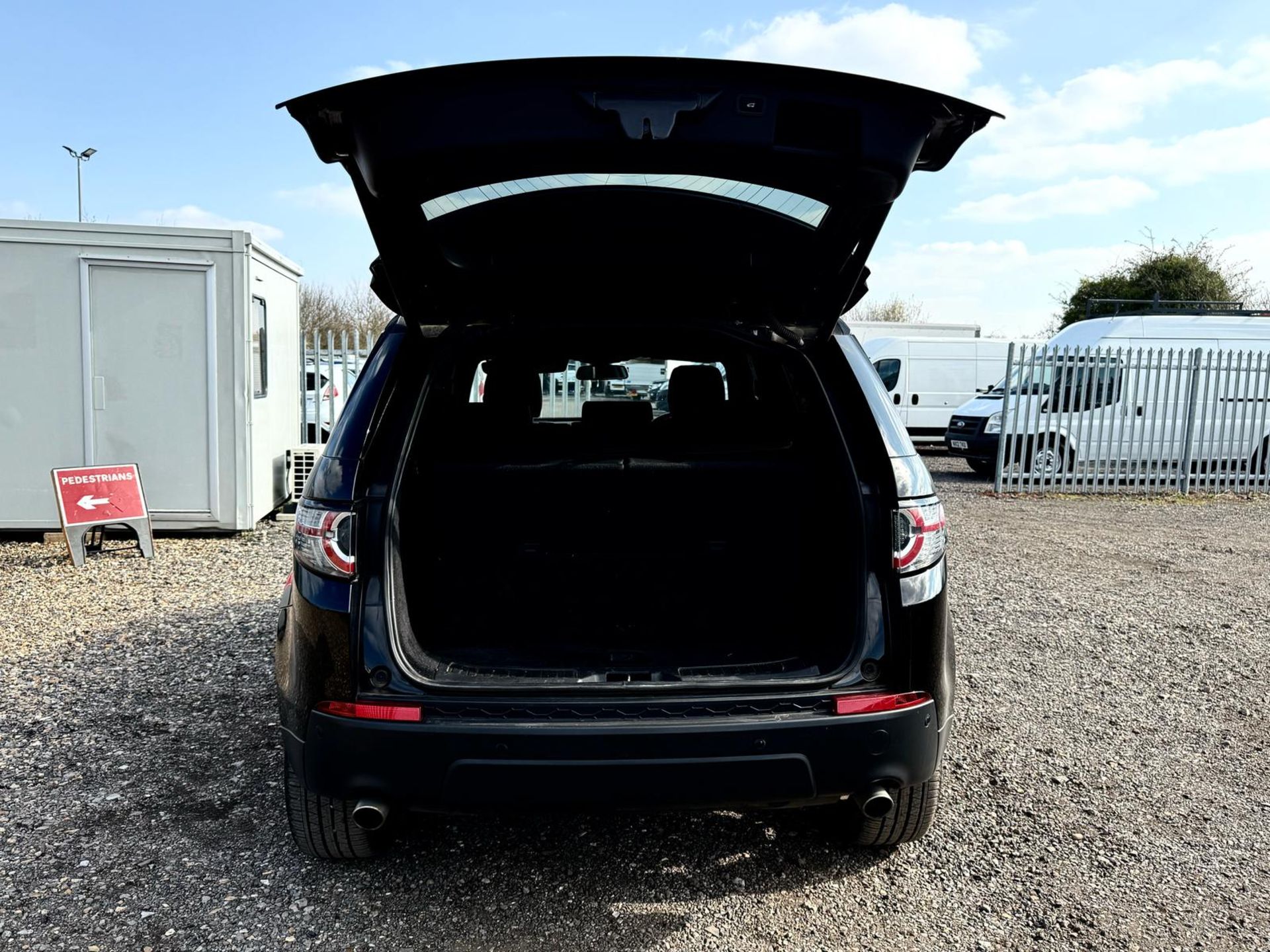 Land Rover Discovery Sport 2.0 TD4 180 LANDMARK 7 Seats 2019 '19 Reg' Sat Nav - A/C -ULEZ Compliant - Image 14 of 34