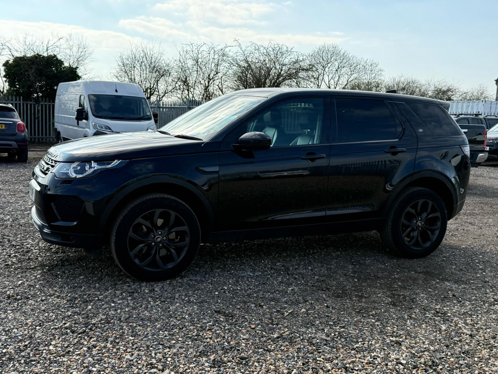 Land Rover Discovery Sport 2.0 TD4 180 LANDMARK 7 Seats 2019 '19 Reg' Sat Nav - A/C -ULEZ Compliant - Image 7 of 34