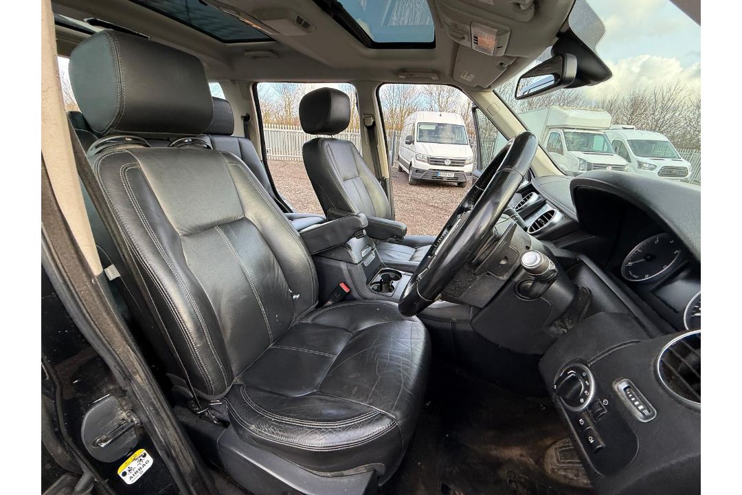 ** ON SALE ** Land Rover Discovery 4 3.0 SDV6 255 HSE 2012 '12 Reg' 4WD - Sat Nav - A/C - Image 26 of 43