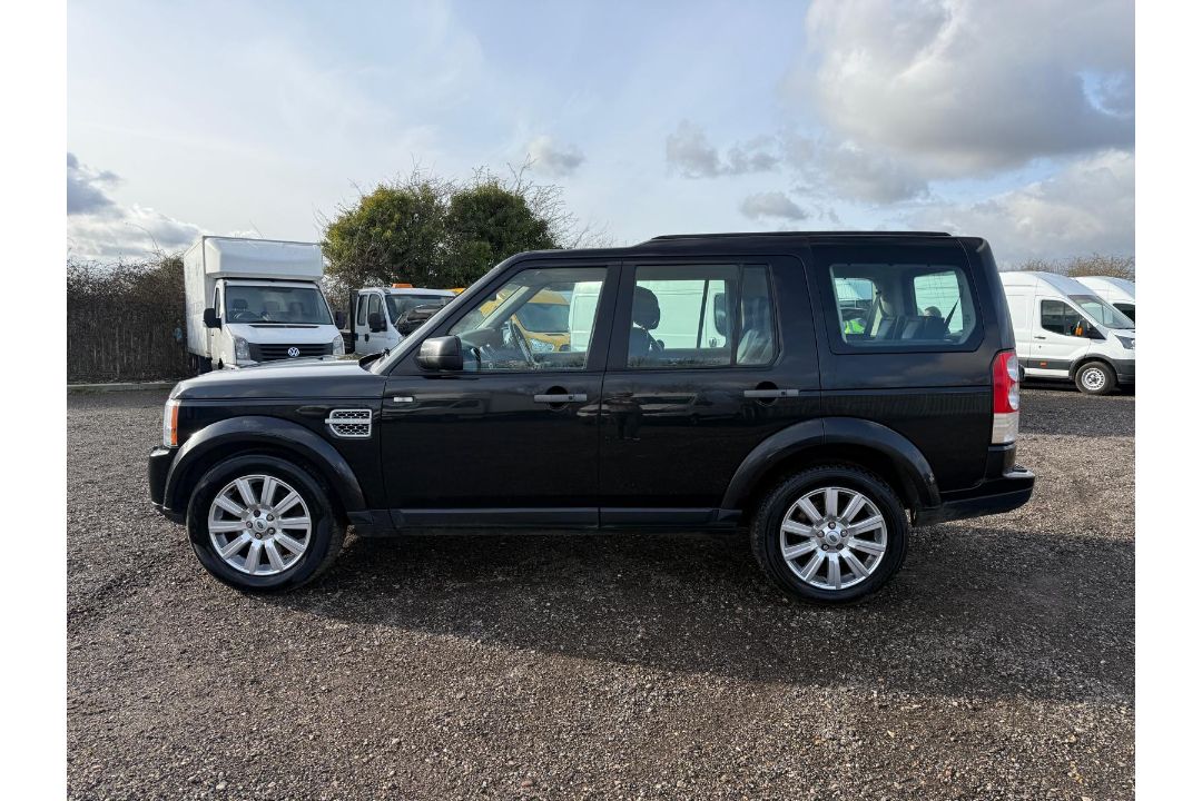 ** ON SALE ** Land Rover Discovery 4 3.0 SDV6 255 HSE 2012 '12 Reg' 4WD - Sat Nav - A/C - Image 5 of 43
