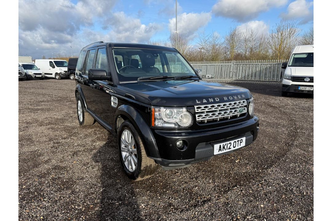** ON SALE ** Land Rover Discovery 4 3.0 SDV6 255 HSE 2012 '12 Reg' 4WD - Sat Nav - A/C - Image 15 of 43