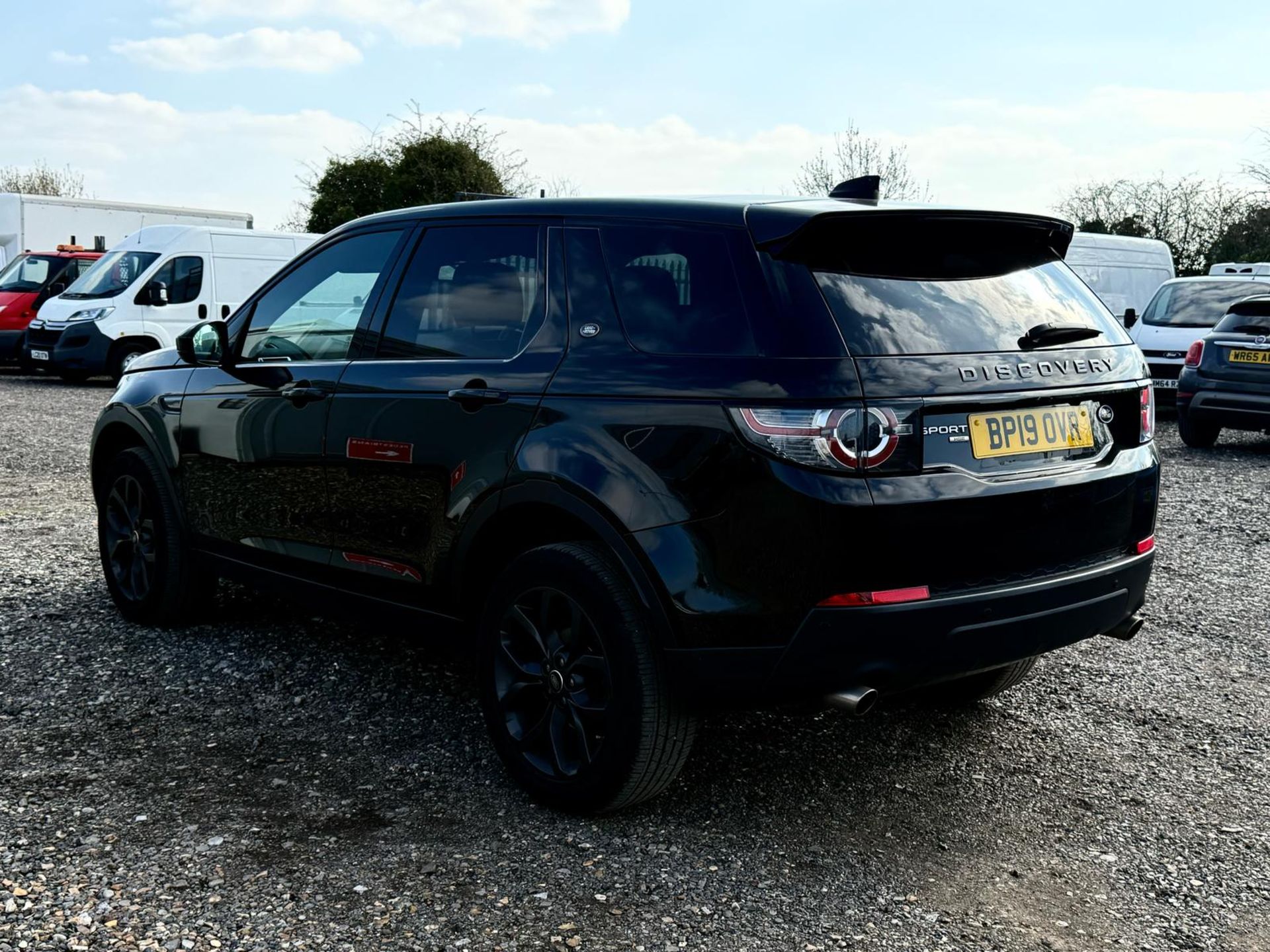 Land Rover Discovery Sport 2.0 TD4 180 LANDMARK 7 Seats 2019 '19 Reg' Sat Nav - A/C -ULEZ Compliant - Image 9 of 34