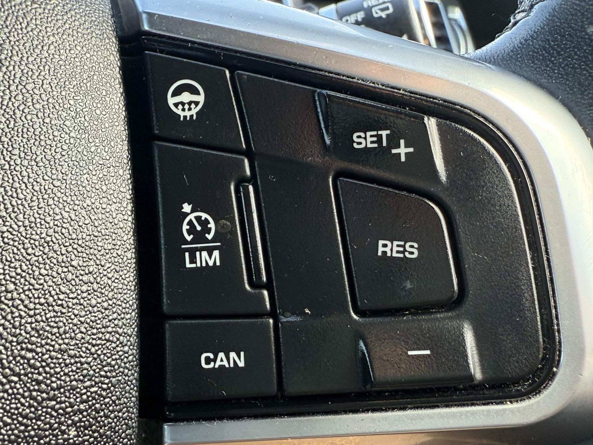 Land Rover Discovery Sport 2.0 TD4 180 LANDMARK 7 Seats 2019 '19 Reg' Sat Nav - A/C -ULEZ Compliant - Image 26 of 34