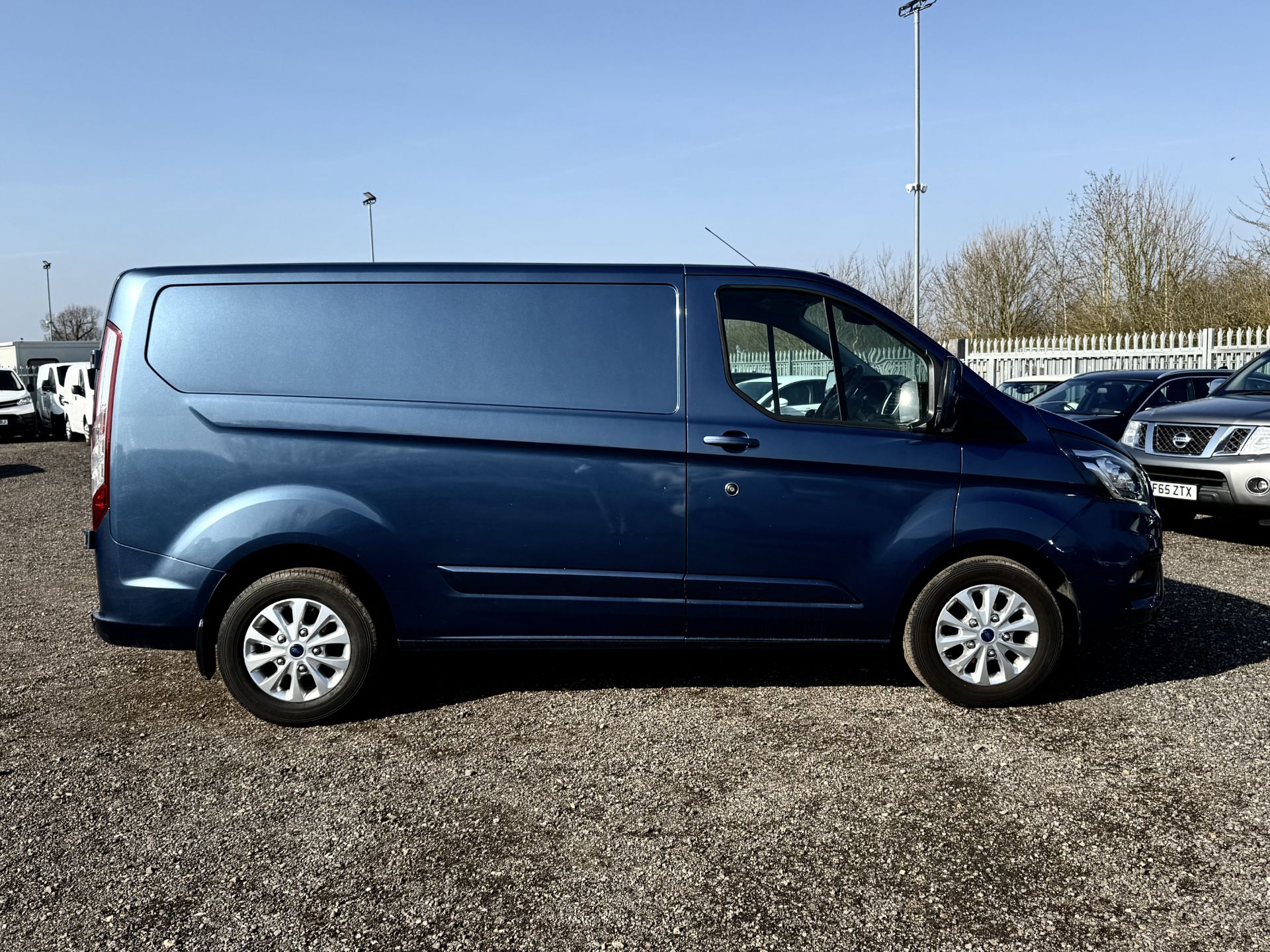 ** ON SALE ** Ford Transit Custom 2.0 TDCI EcoBlue 130 Limited 2019 '69 Reg' A/C - Panel Van - Image 12 of 20