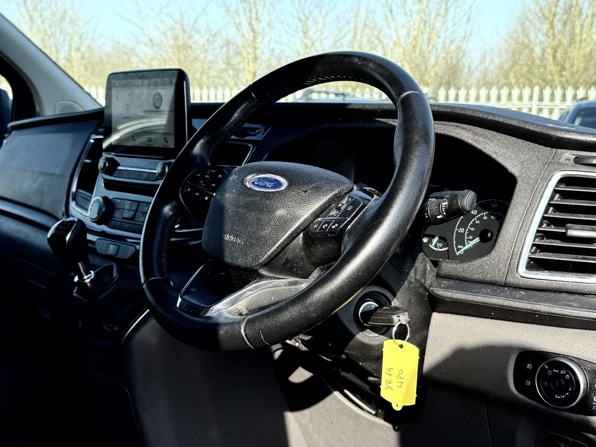 ** ON SALE ** Ford Transit Custom 2.0 TDCI EcoBlue 130 Limited 2019 '69 Reg' A/C - Panel Van - Image 15 of 20