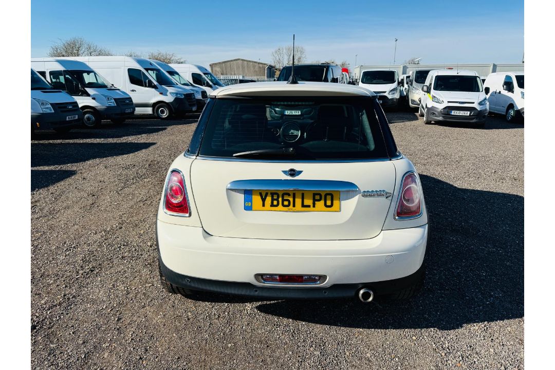 MINI Cooper 1.6 D 2012 '61 Reg' A/C ( Very Economical ) - Image 9 of 31