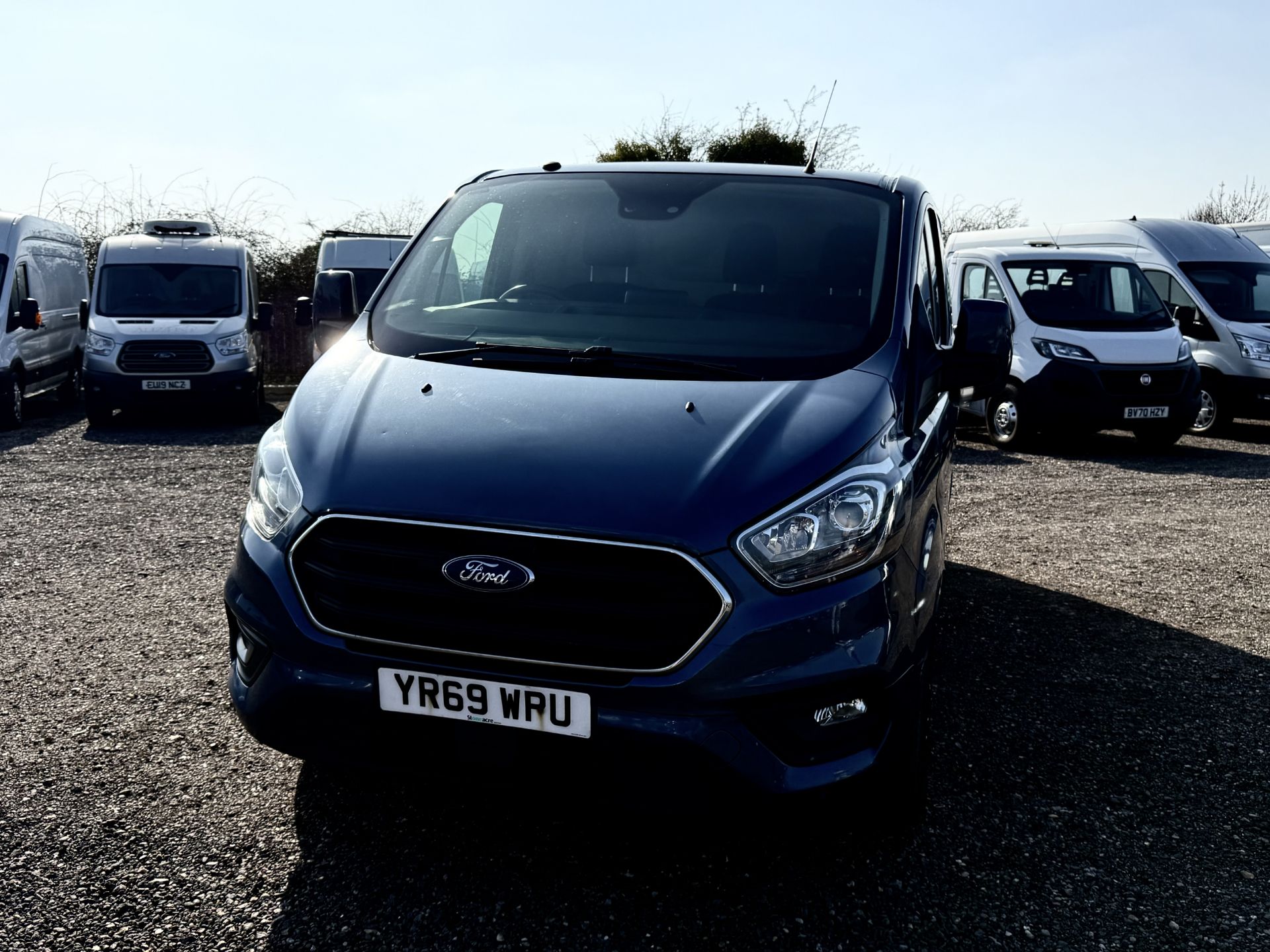 ** ON SALE ** Ford Transit Custom 2.0 TDCI EcoBlue 130 Limited 2019 '69 Reg' A/C - Panel Van - Image 3 of 20