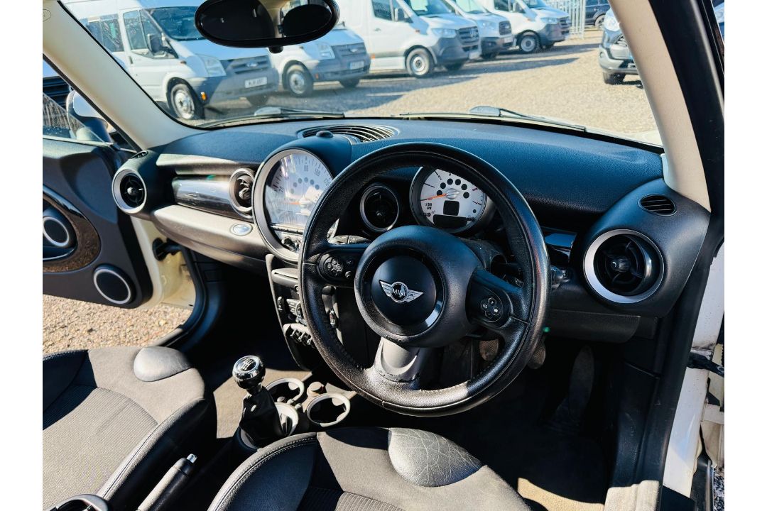 MINI Cooper 1.6 D 2012 '61 Reg' A/C ( Very Economical ) - Image 20 of 31