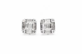 Pie Cut Natural Diamond Earrings Baguette & Round Cut VS / SI Clarity 1.27 Carat - EDR Report