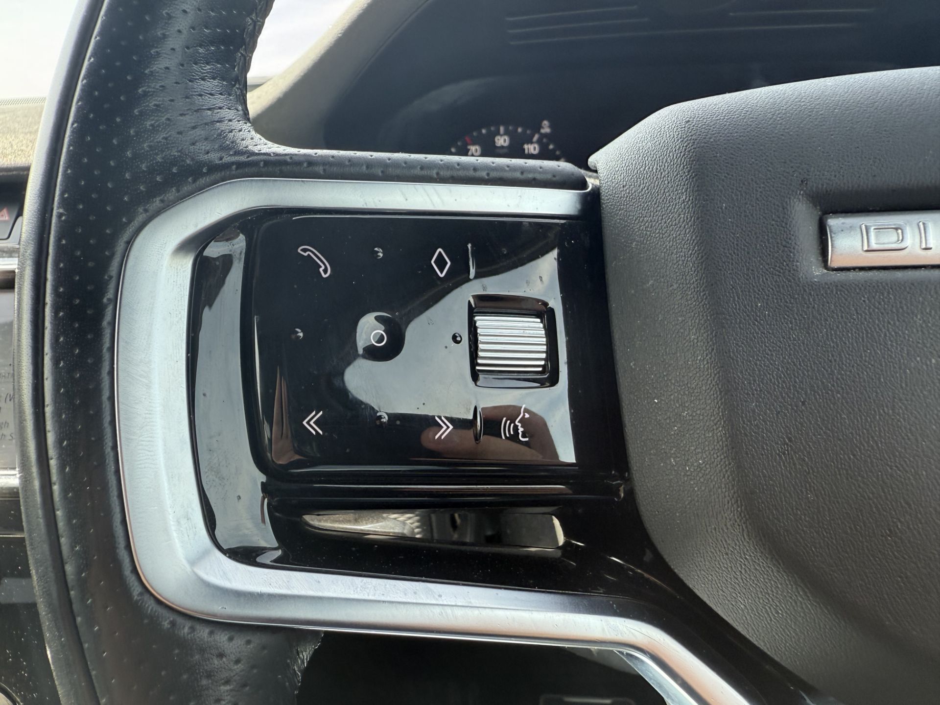 Land Rover Discovery Sport R-Dynamic SE 2021 '71 Reg' 4WD - Massive Spec - ULEZ - Image 34 of 38