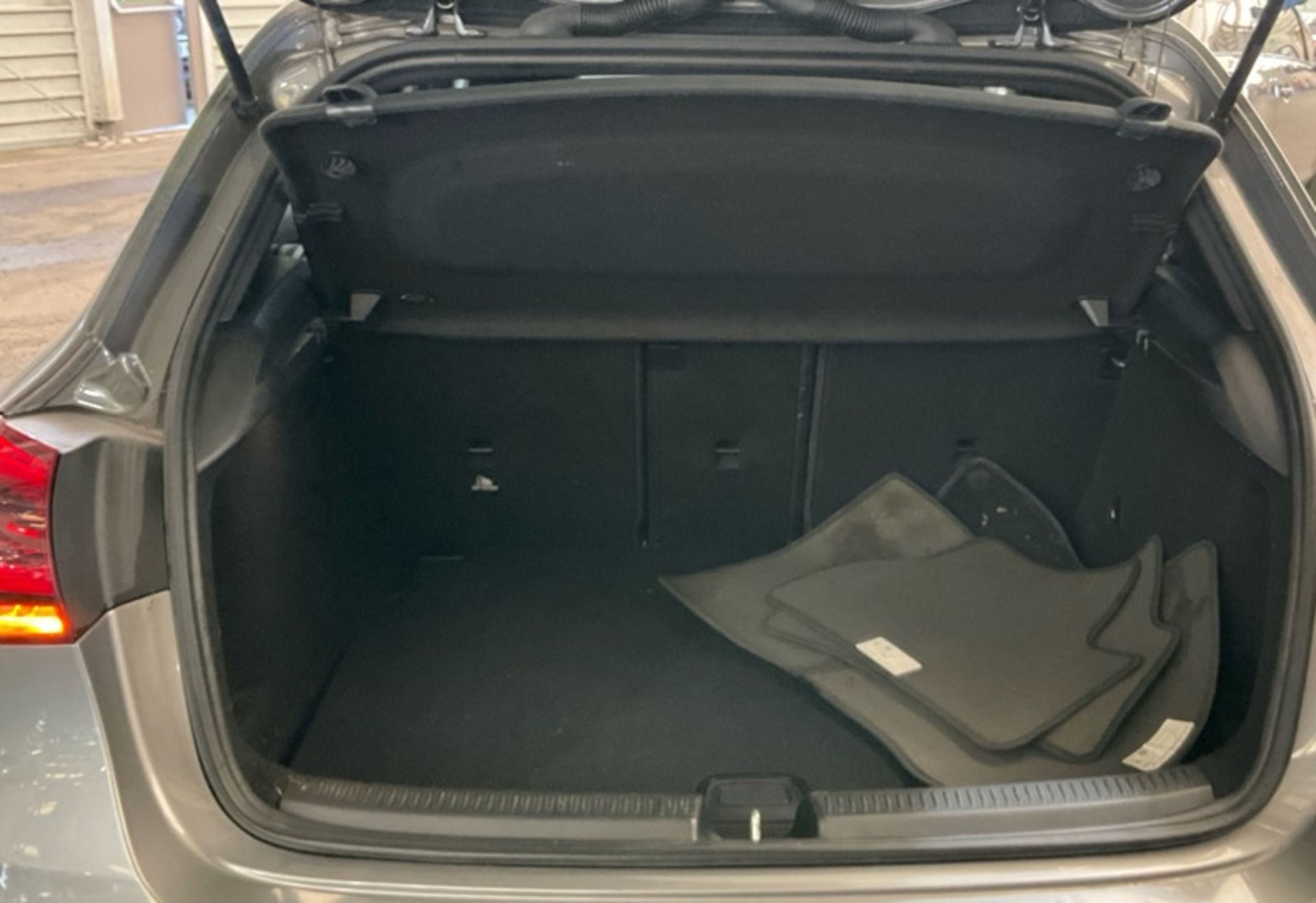 Mercedes Benz A Class A180 D AMG Line 2020 '20 Reg' Sat Nav - A/C - ULEZ Compliant - Image 4 of 7