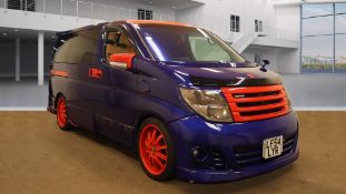 ** ON SALE **Nissan Elgrand 3.5 MPV 7 Seats ' 2017 ' A/C - Panoramic Glass Roof - ULEZ Compliant