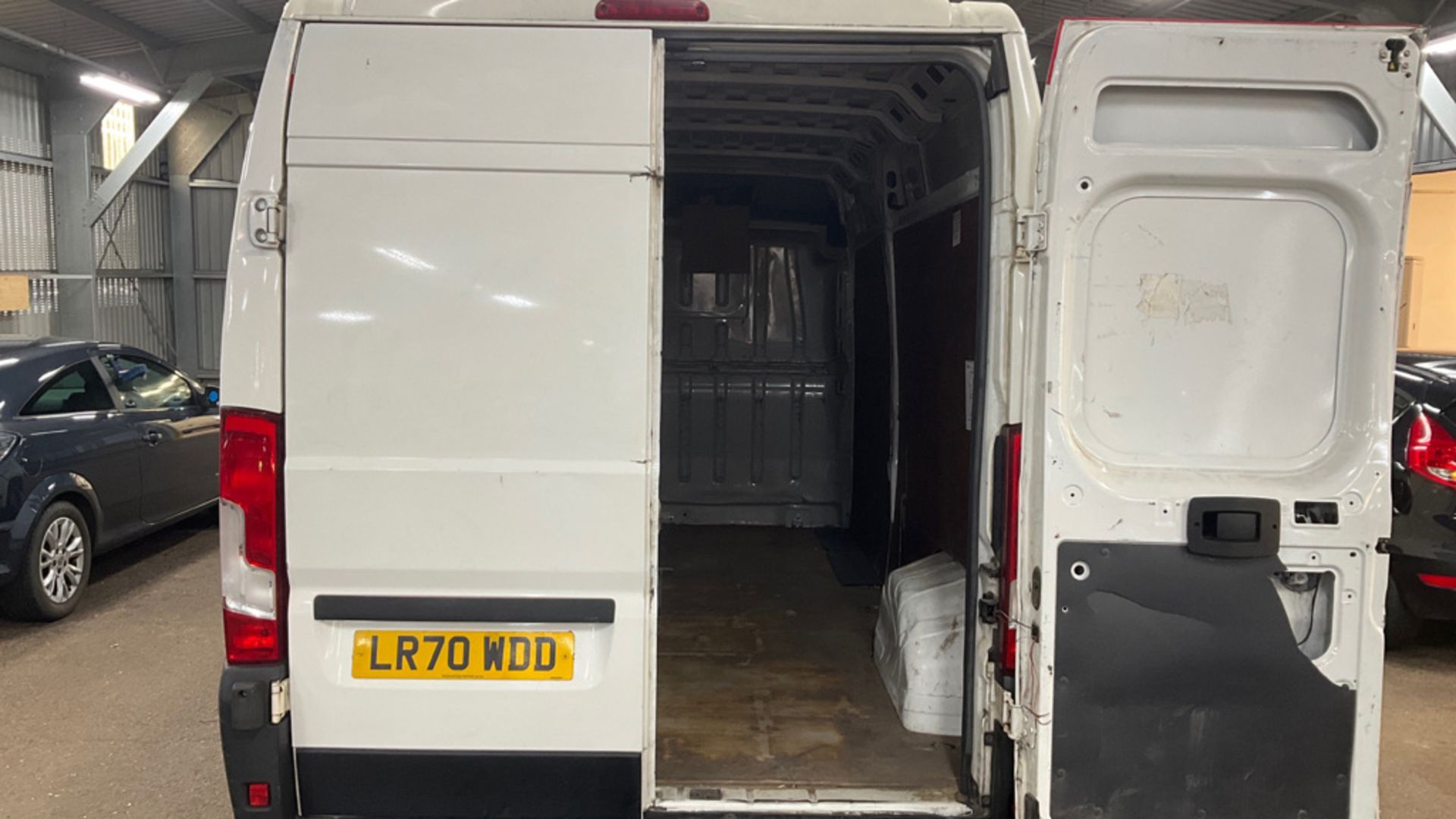 ** ON SALE ** Citroen Relay 2.2 Bluehdi 140 L3 Enterprise 35 2020 '70 Reg' Sat Nav - A/C - - Image 4 of 8