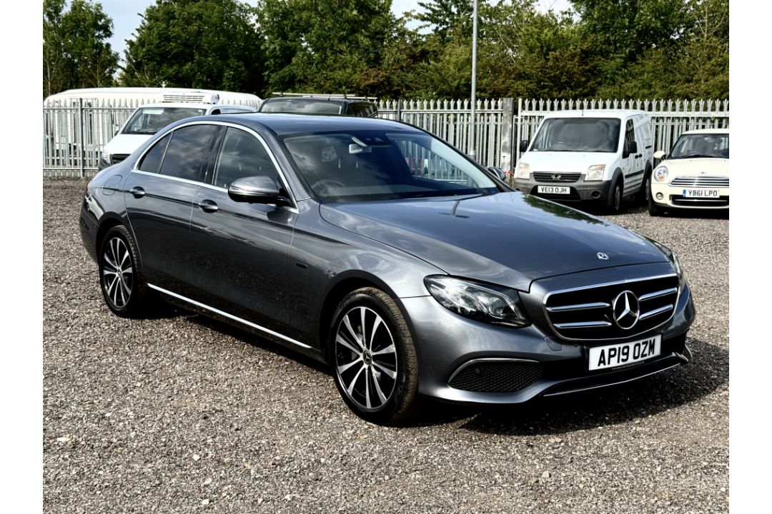 Mercedes Benz E Class E300 DE EQ-P SE Premium 9G 2019 '19 Reg' Sat Nav - A/C - ULEZ - Image 11 of 34