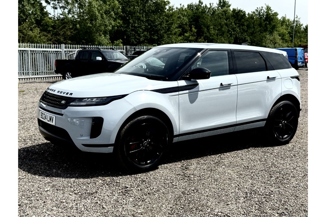 Land Rover Range Rover Evoque 2024 '24 Reg' Massive Spec - 4WD - ULEZ Compliant - Panoramic Roof - Image 7 of 30