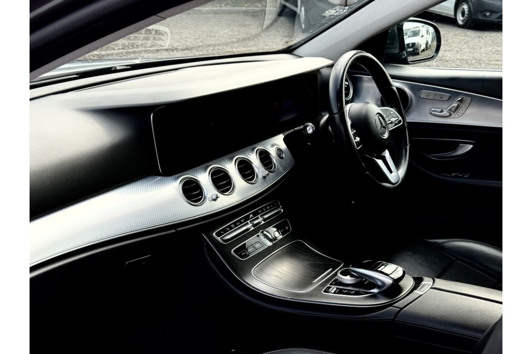 Mercedes Benz E Class E300 DE EQ-P SE Premium 9G 2019 '19 Reg' Sat Nav - A/C - ULEZ - Image 20 of 34