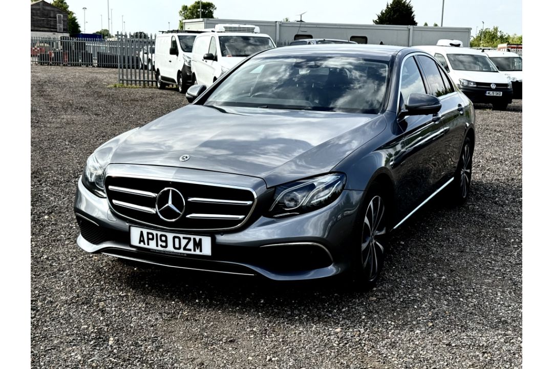 Mercedes Benz E Class E300 DE EQ-P SE Premium 9G 2019 '19 Reg' Sat Nav - A/C - ULEZ - Image 13 of 34