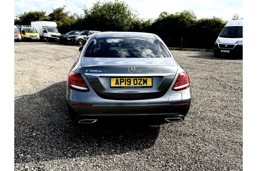 Mercedes Benz E Class E300 DE EQ-P SE Premium 9G 2019 '19 Reg' Sat Nav - A/C - ULEZ - Image 7 of 34