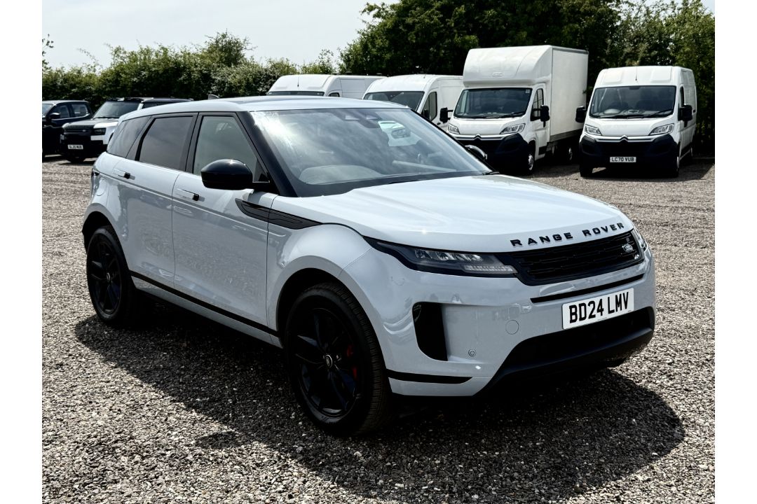 Land Rover Range Rover Evoque 2024 '24 Reg' Massive Spec - 4WD - ULEZ Compliant - Panoramic Roof - Image 2 of 30