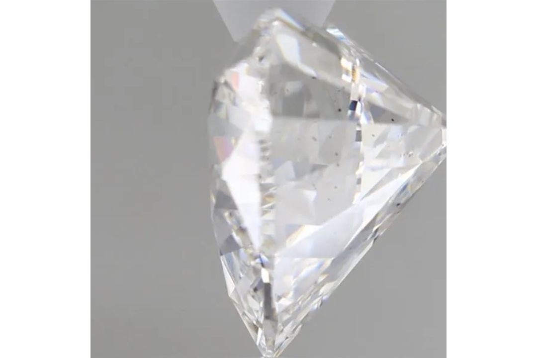 Heart Cut Diamond 2.00 Carat F Colour VS2 Clarity EX EX - IGI Certificate - Image 2 of 5