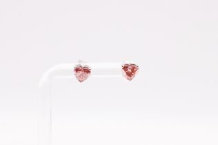 Heart Cut 2.00 Carat Fancy pink Diamond Earrings VS2 Clarity - 18k White Gold - IGI certificate
