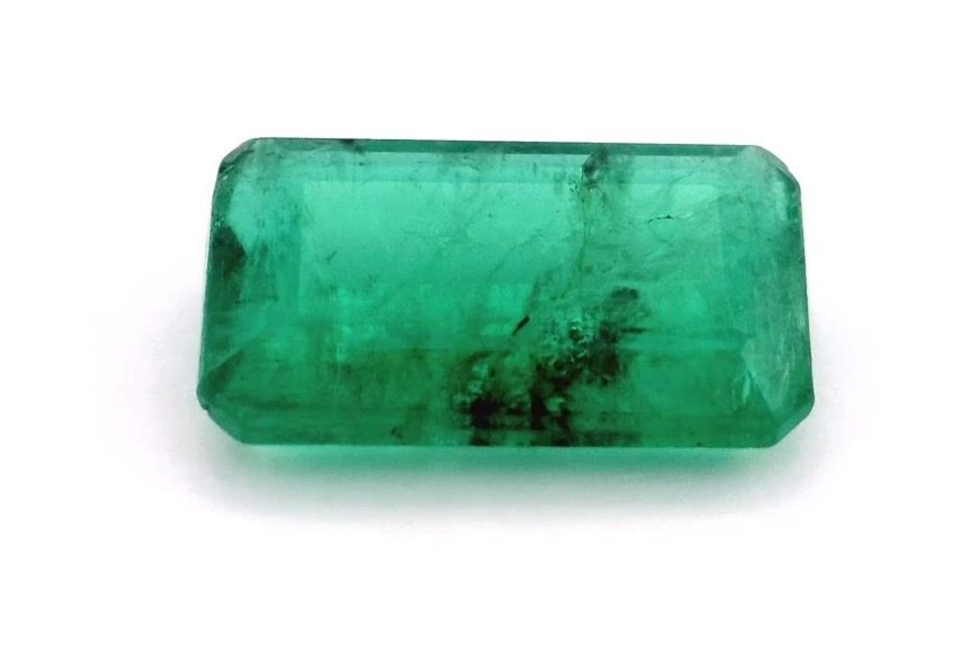 Emerald Green Emerald Shape 4.01 Carat EyeClean ( Colombia Origin ) ( Natural ) - Image 2 of 2