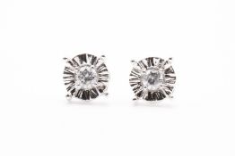 Round Brilliant Cut illusion 18k White Gold Earrings 0.20 Carats F/G Colour I Clarity