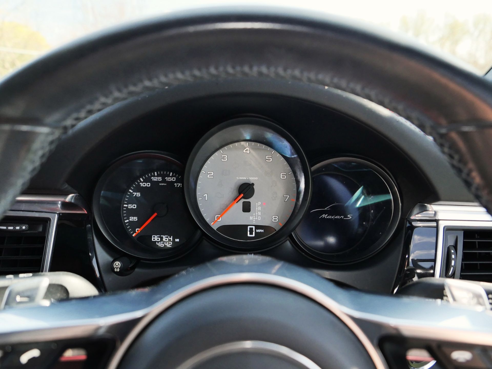 2015 Porsche Macan S S-A - Image 39 of 114