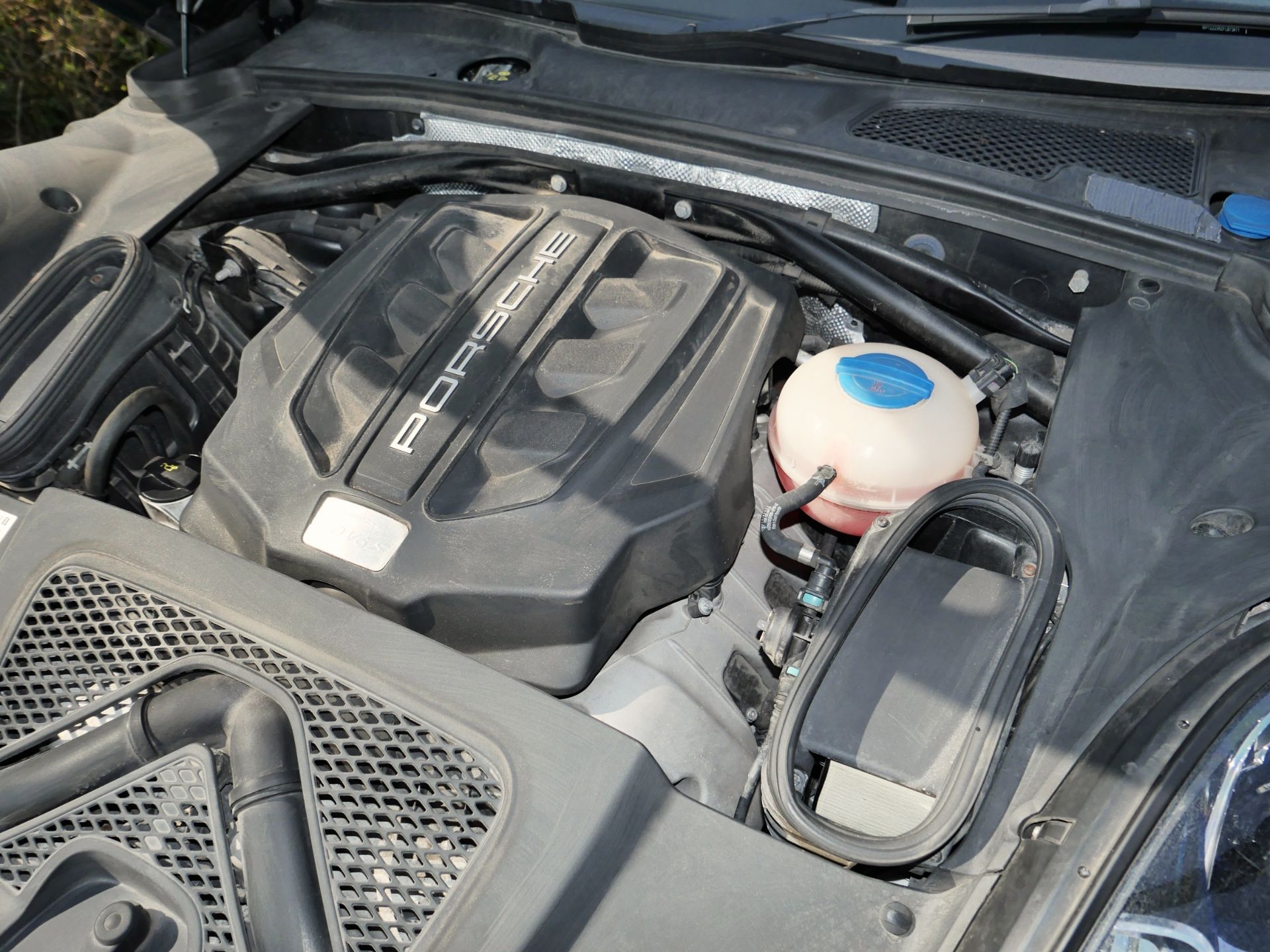 2015 Porsche Macan S S-A - Image 113 of 114