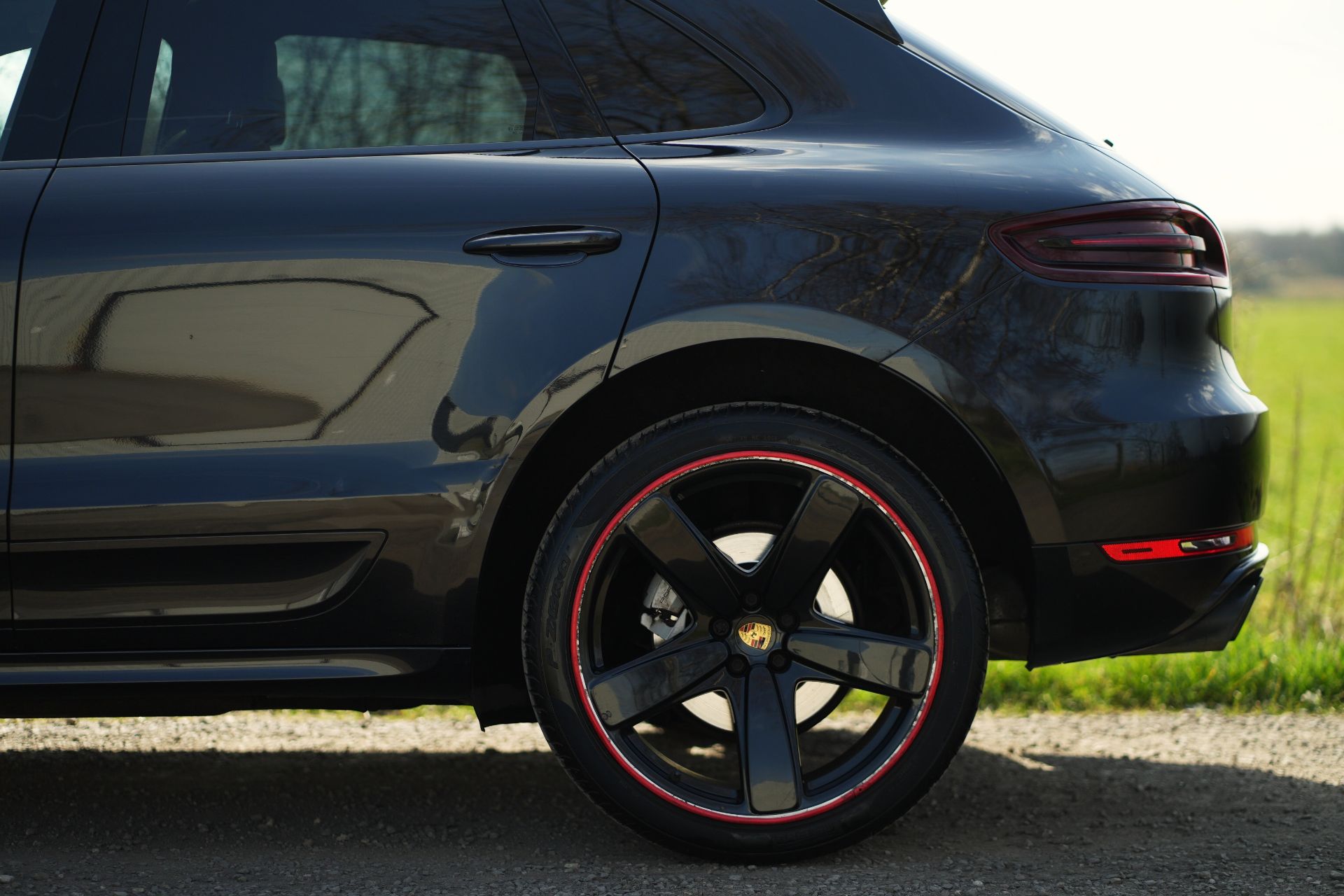 2015 Porsche Macan S S-A - Image 36 of 114