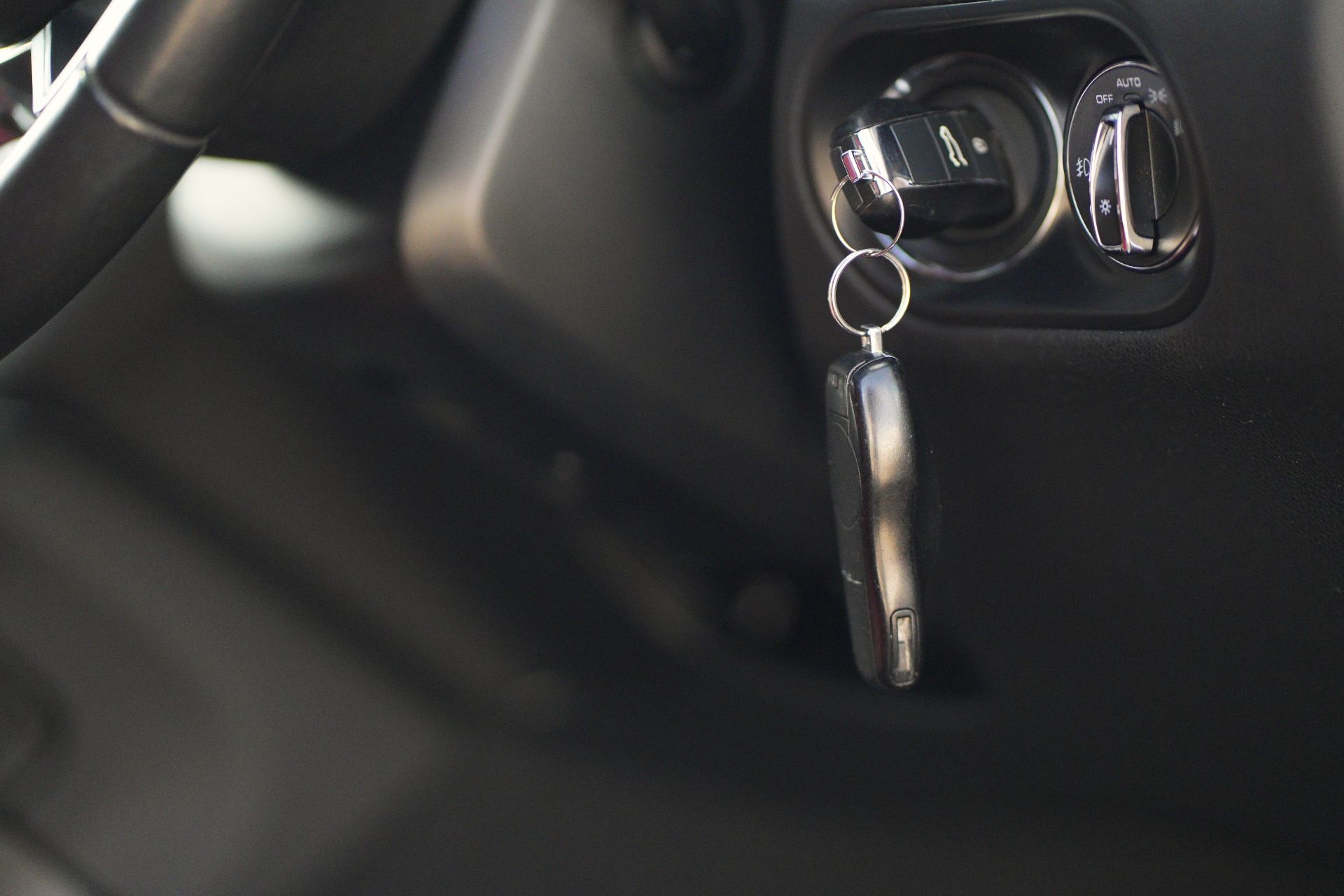 2015 Porsche Macan S S-A - Image 64 of 114