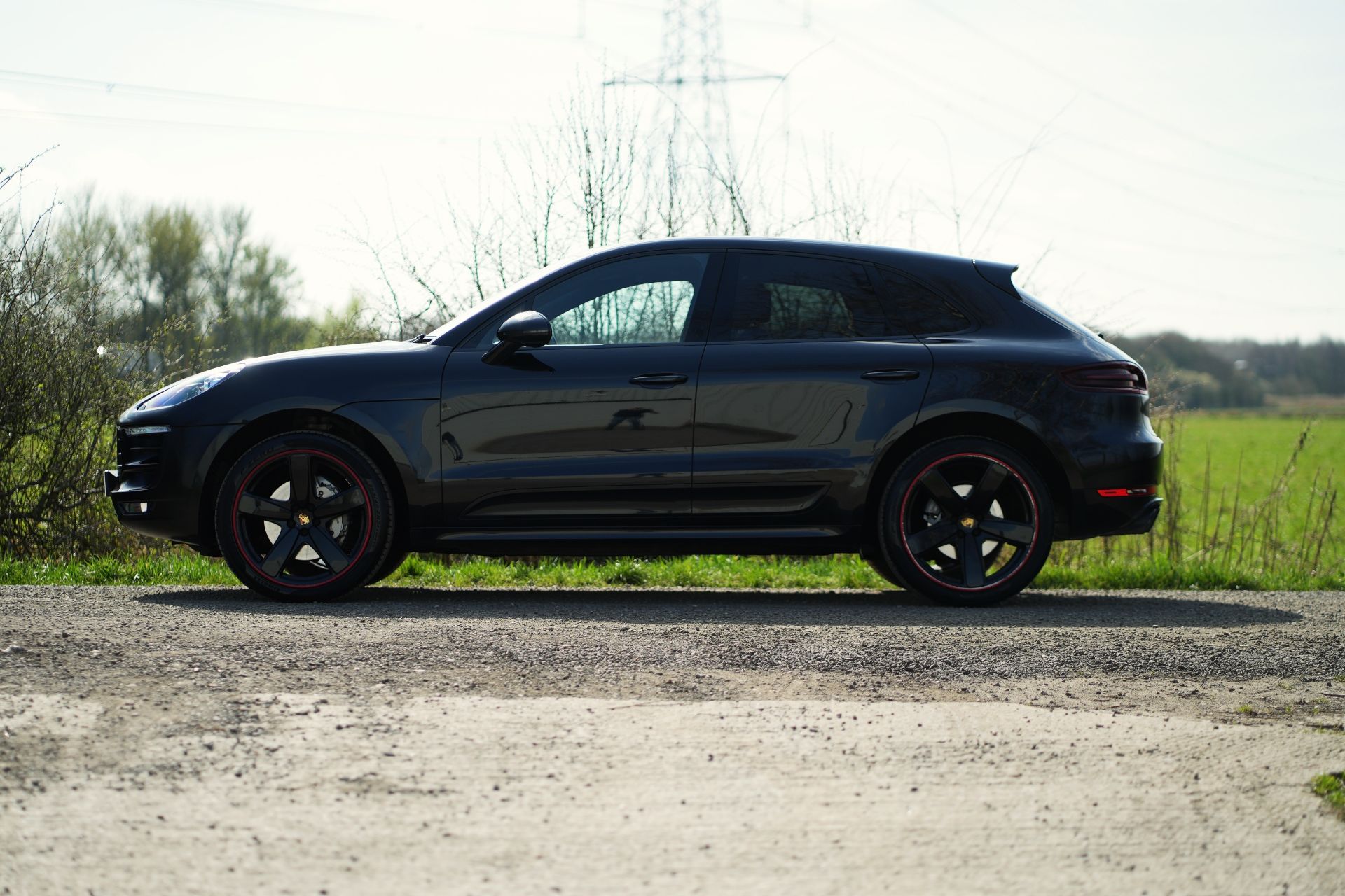 2015 Porsche Macan S S-A - Image 7 of 114