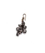 Antiker Anhänger um 1900, Gold und Silber mit Diamantrosen, Gewicht ca. 2,6 g - der Anhänger ist zum