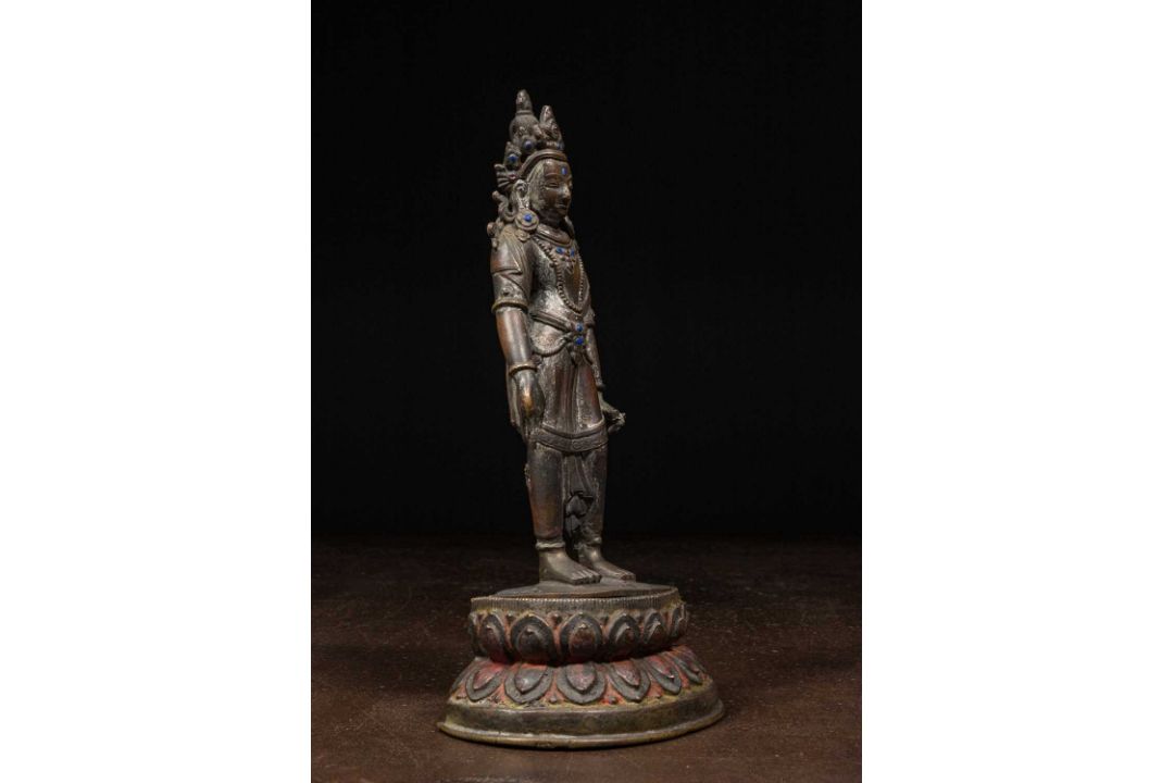 STANDING PADMAPANI BRONZE NEPAL 17TH CENTURY - Bild 2 aus 16
