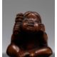 NETSUKE OF A SEATED CHILD WITH RATTLE - Bild 5 aus 5