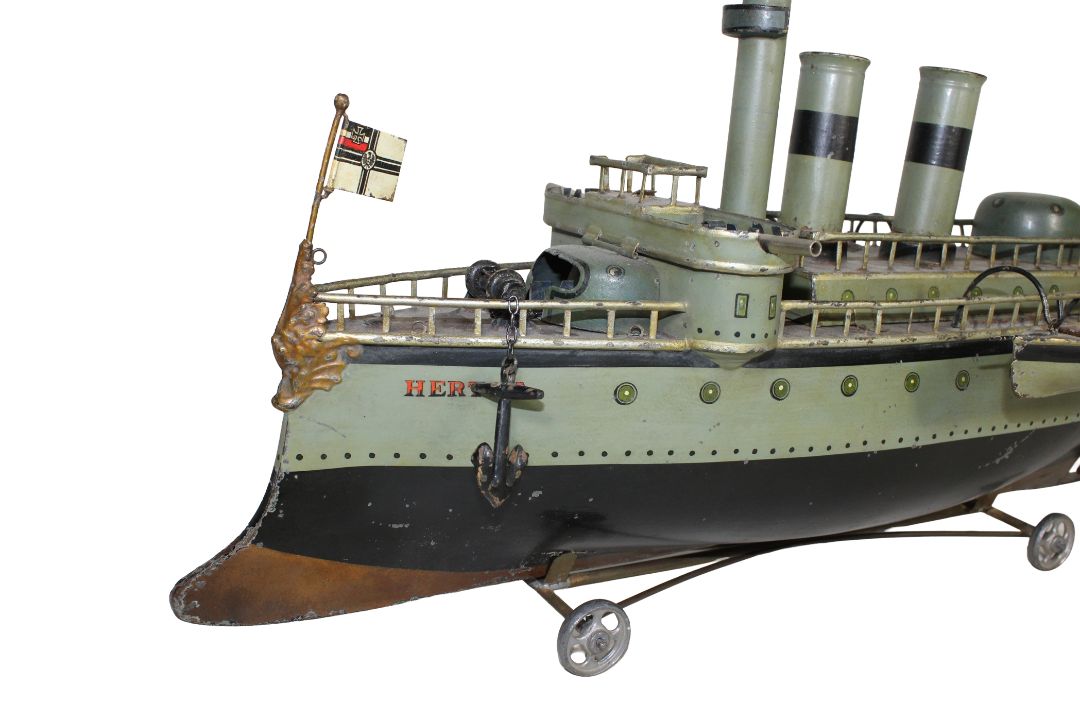 Märklin Kriegsschiff 1090 Kreuzer "HERTHA"  - Bild 3 aus 13