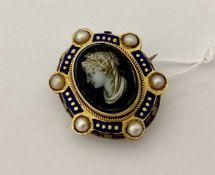 Jewellery: