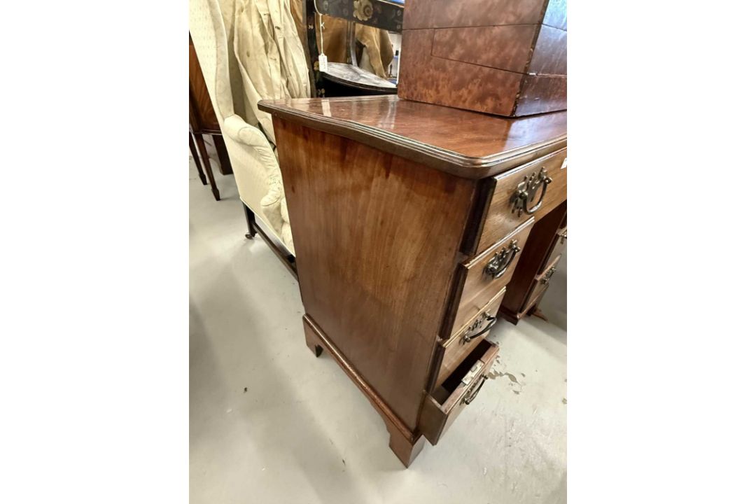 Furniture: - Image 2 of 2