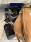 Cameras & Photographic Equipment: