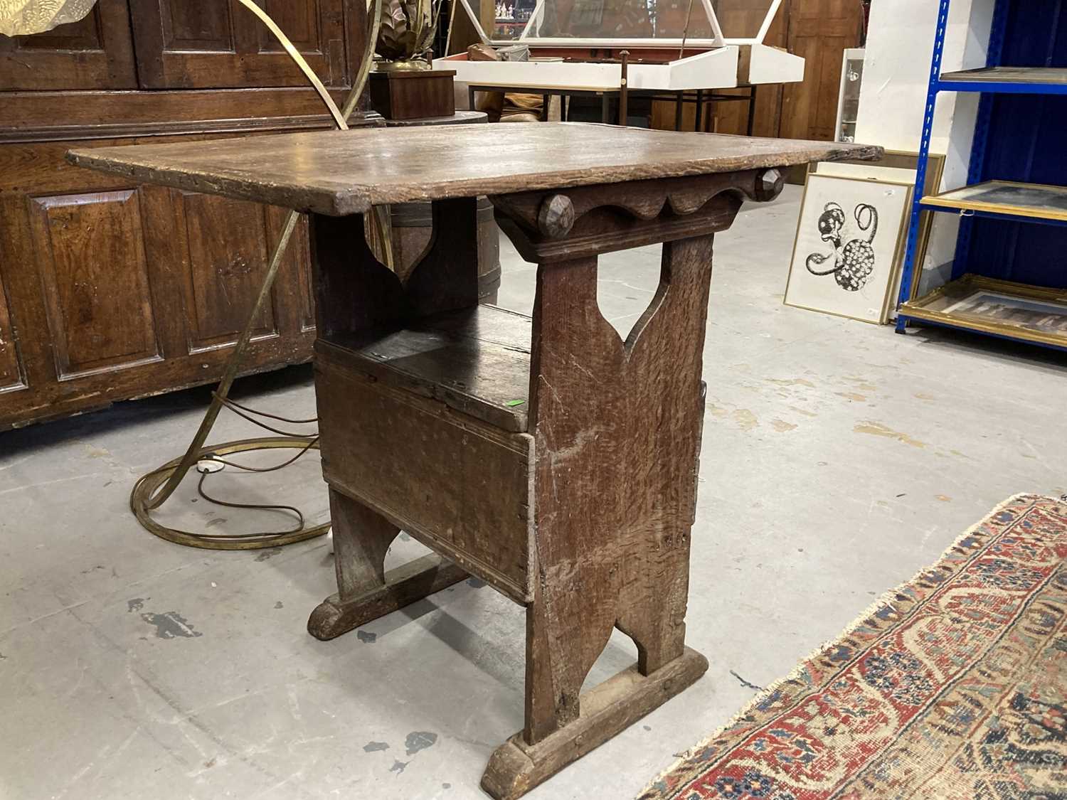 Furniture: - Image 2 of 11