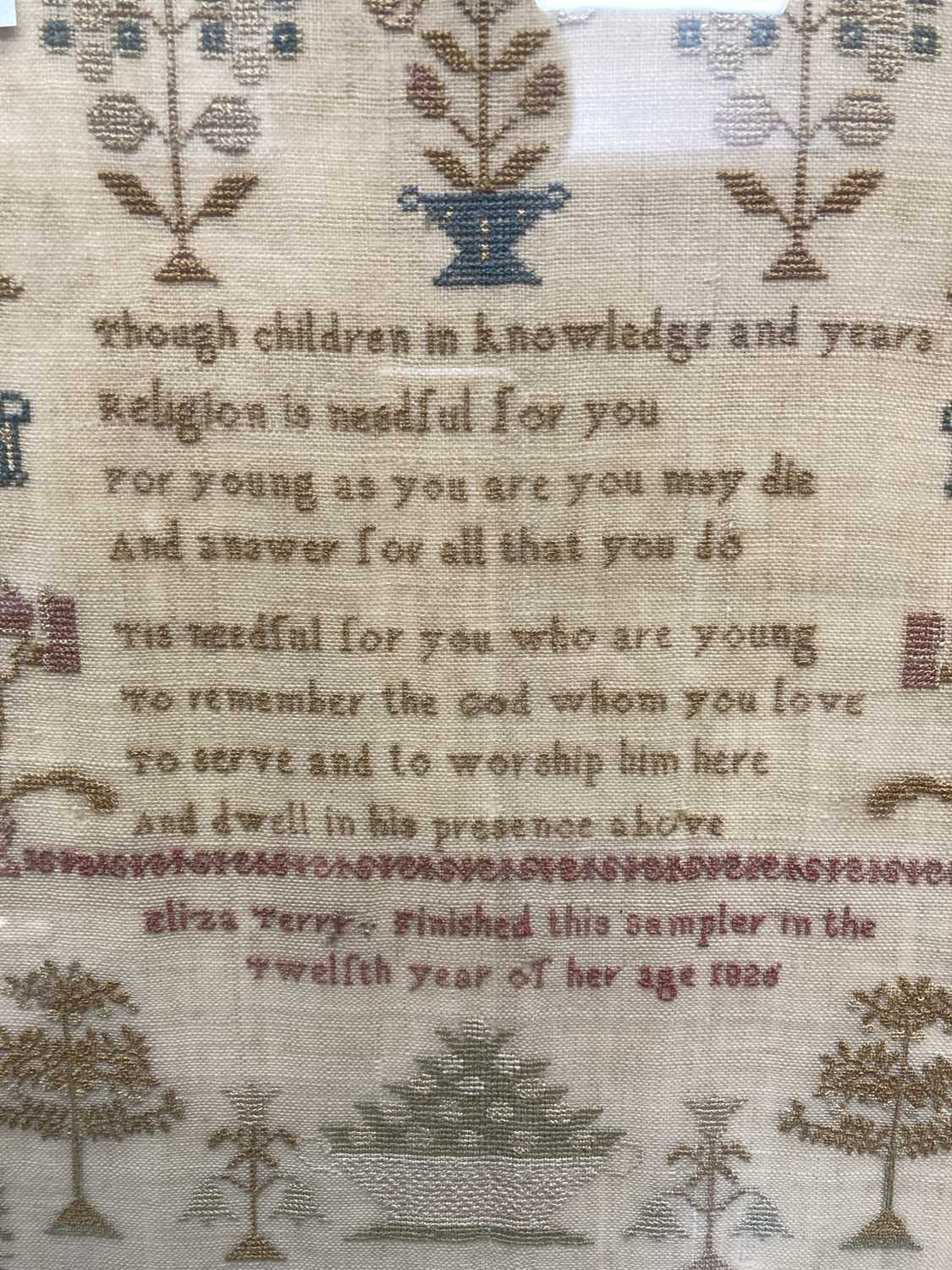 Pictures: - Image 2 of 3