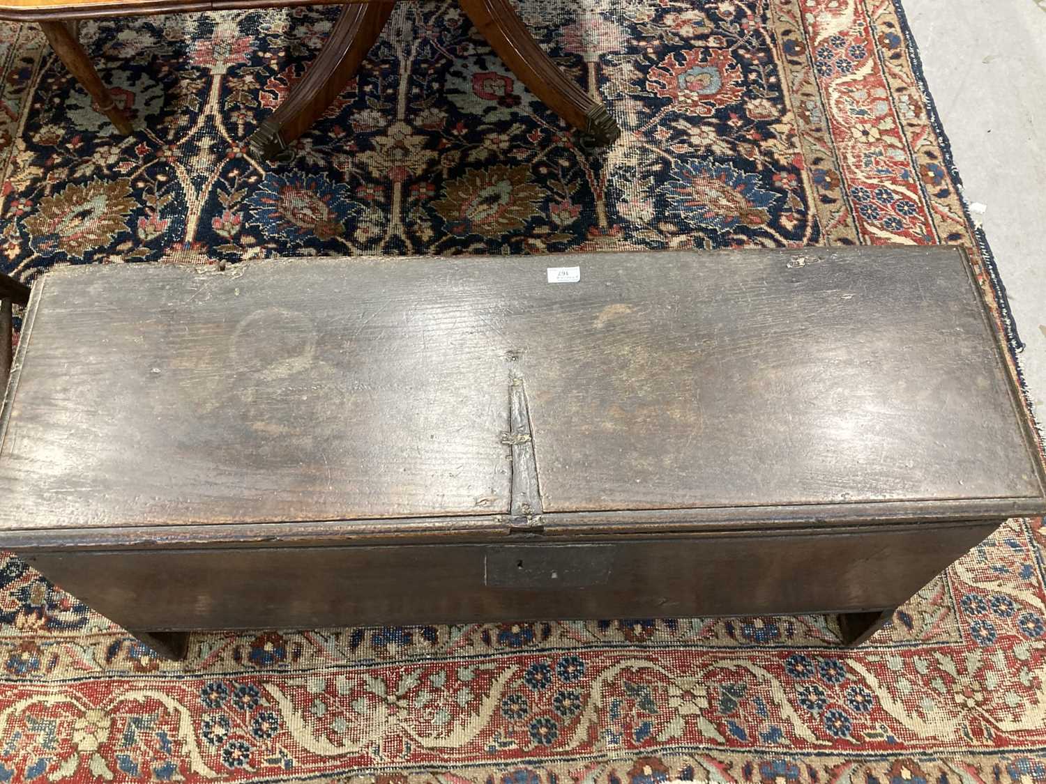 Furniture: - Image 3 of 4