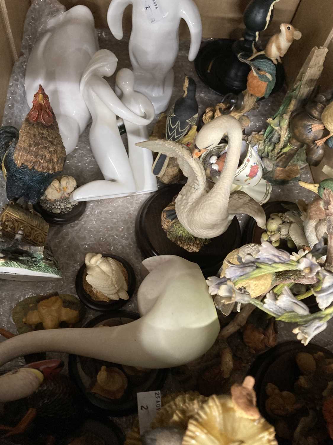 Ceramics: - Image 4 of 4