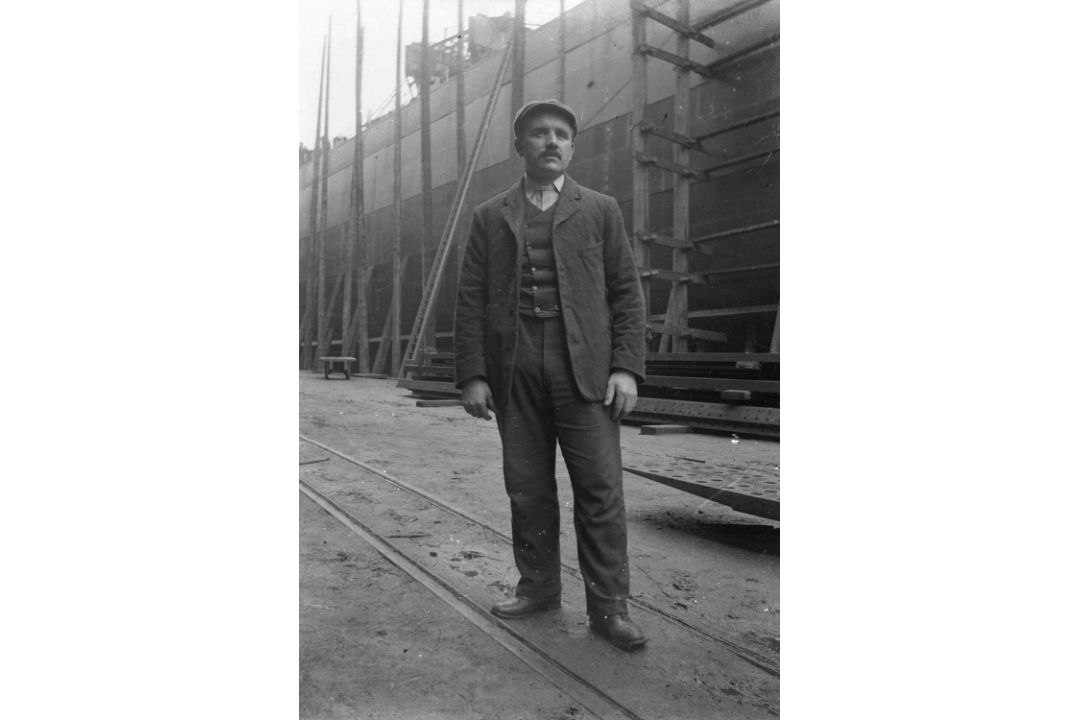 R.M.S. TITANIC/OLYMPIC: - Image 1 of 4