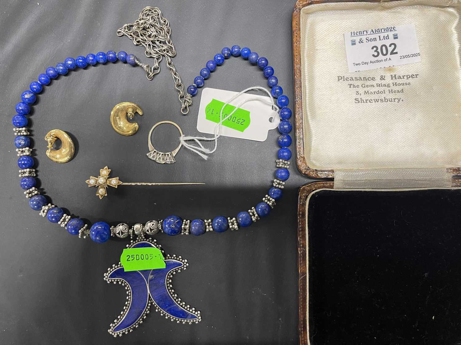 R.M.S. TITANIC: - Image 5 of 5