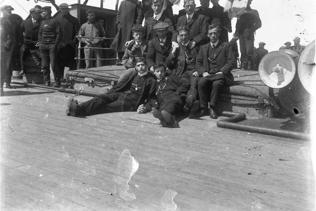 R.M.S. TITANIC/OLYMPIC: - Image 2 of 4