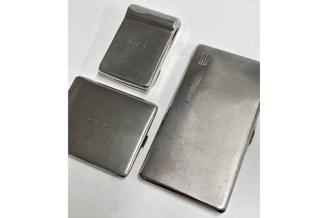 Silver: - Image 1 of 2